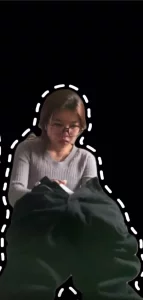18岁嫩穴尿尿