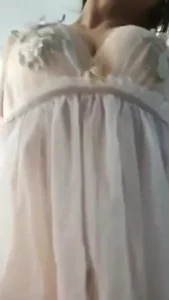 光看脸就想射了，极品白净女神！